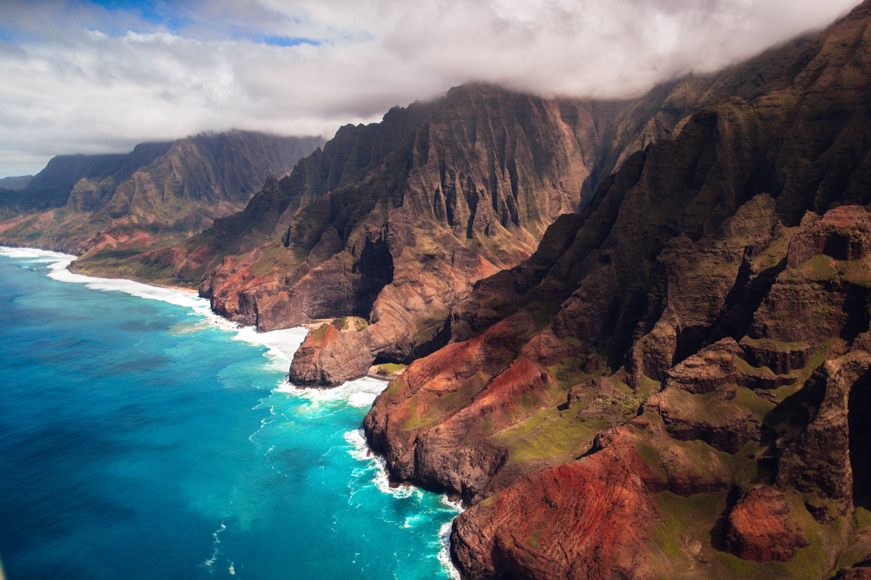 Na Pali Coast cliffs viewed from the Kalalau Trail, Kauai
